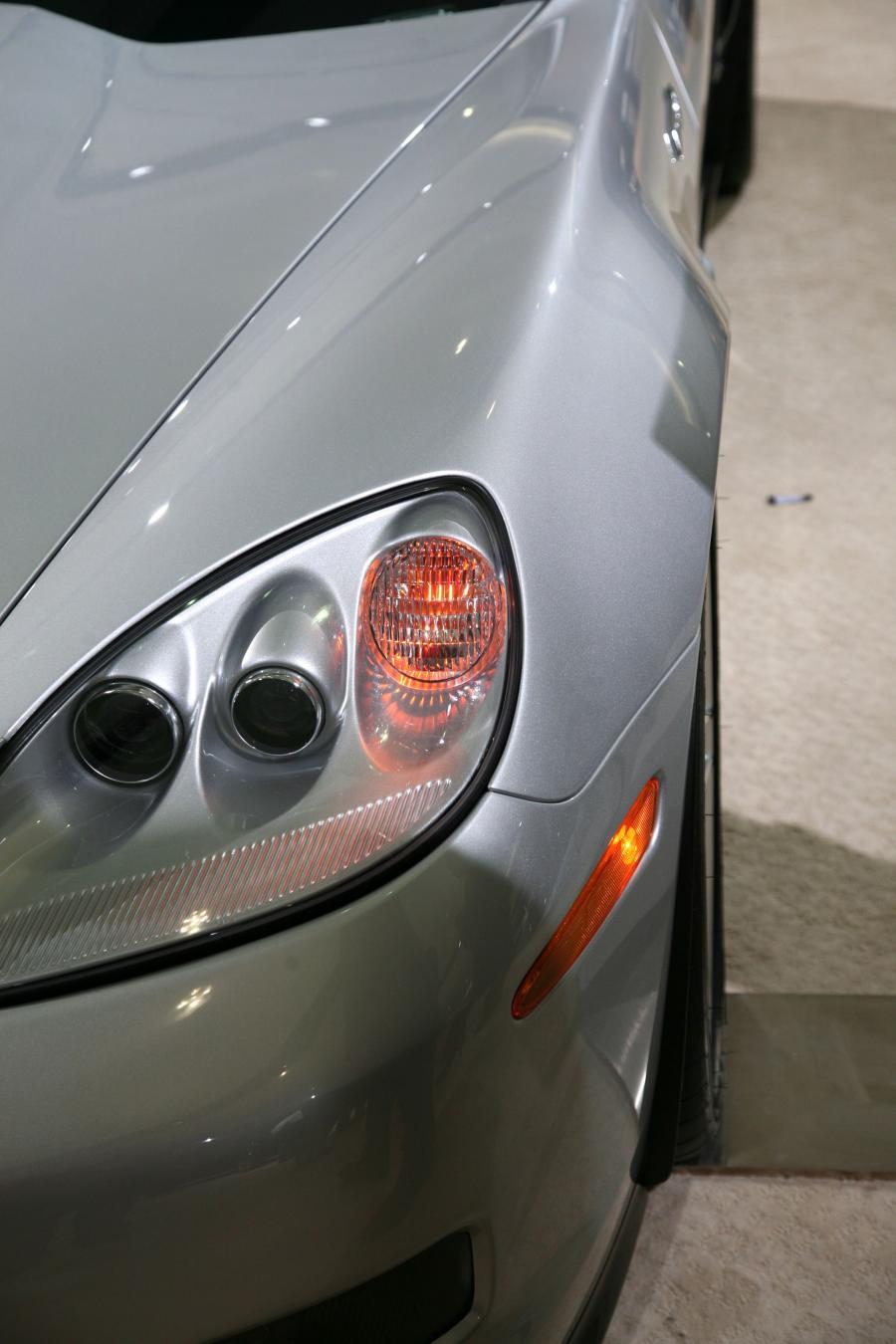  Chevrolet Corvette ZR1 2009 года  (фото 33 из 290)